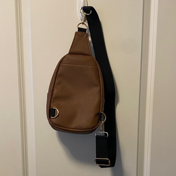 Kedzie Chestnut Sling Bag - Picture 4 of 10